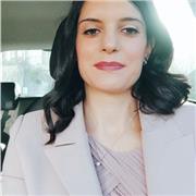 Laureata in ingegneria impartisce lezioni di fisica, matematica e termodinamica, anche via webcam